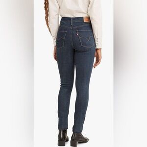 Levi’s High Rise Skinny Size 2